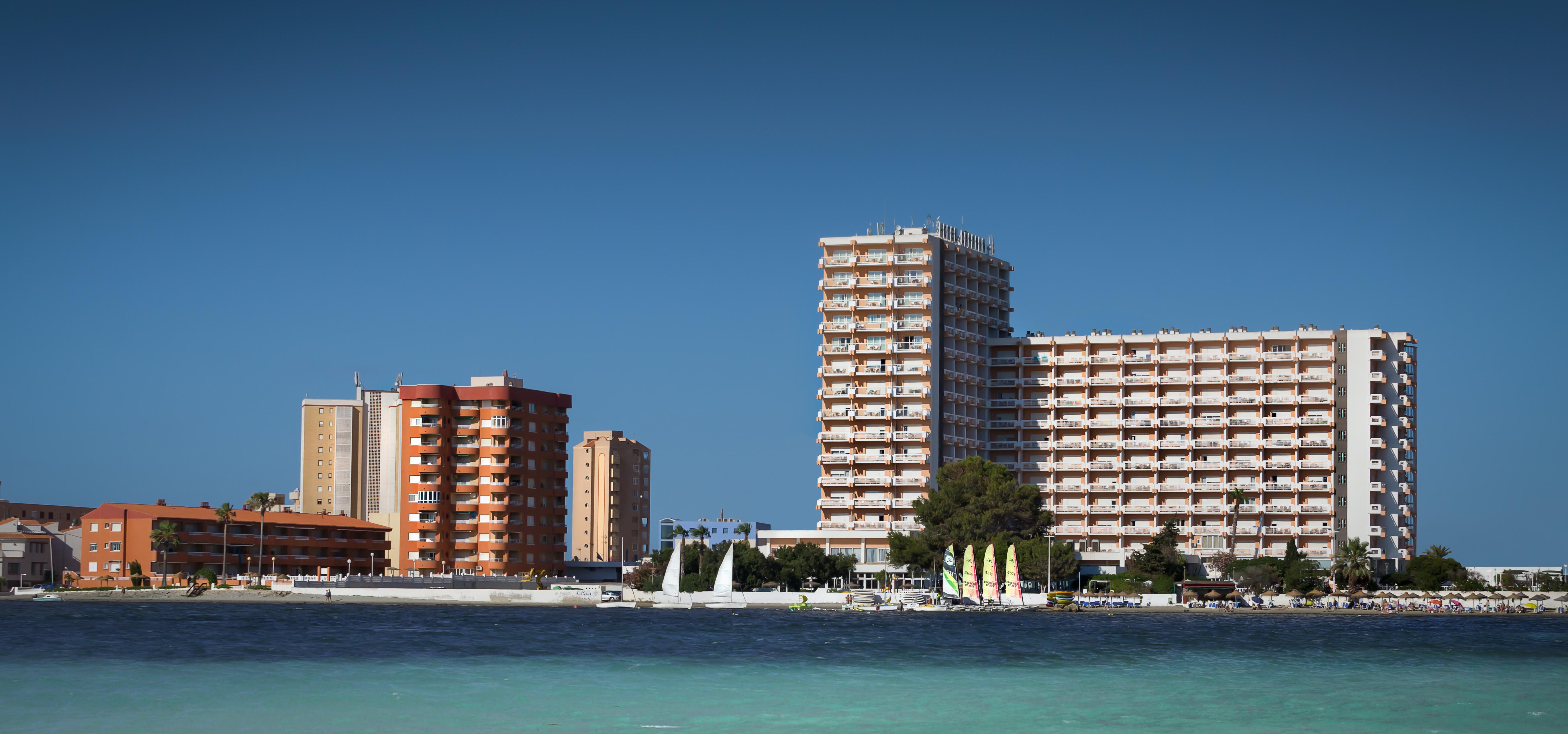 Hotel Izán Cavanna La Manga del Mar Menor Buitenkant foto